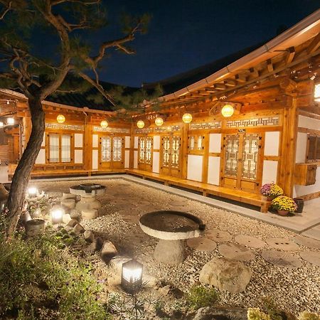 Samlockhon Hanokstay Чонджу Экстерьер фото