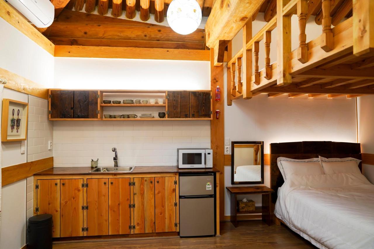 Samlockhon Hanokstay Чонджу Экстерьер фото